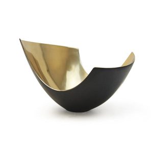 Metal Curve Vase