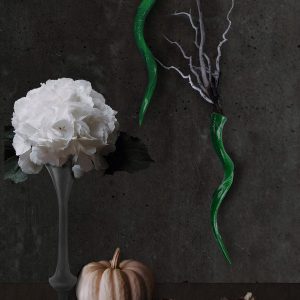 Hanging Wall Horn