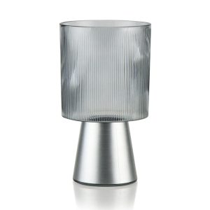 Ama Vase